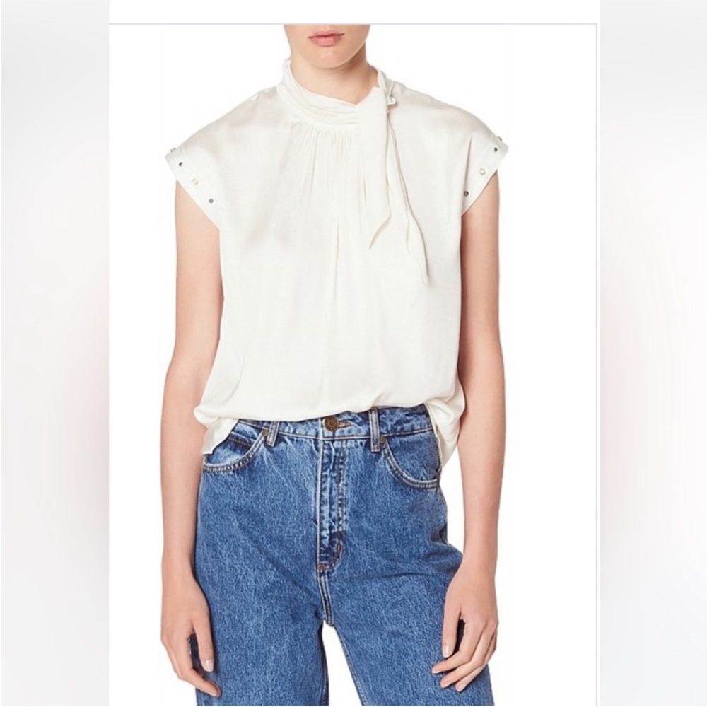 Courbe Studded Back-Slit Top